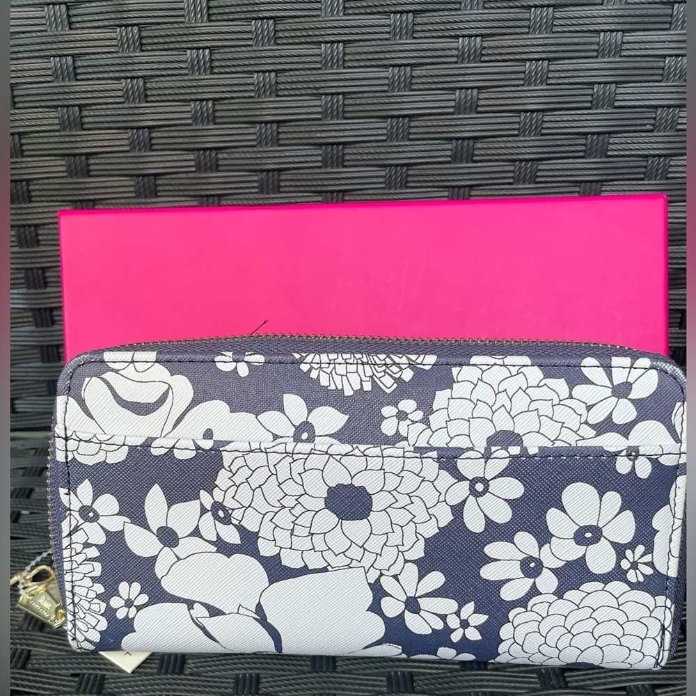 Floral Wallet,Trina Turk Blue and White Floral Wallet - Picture 6 of 10